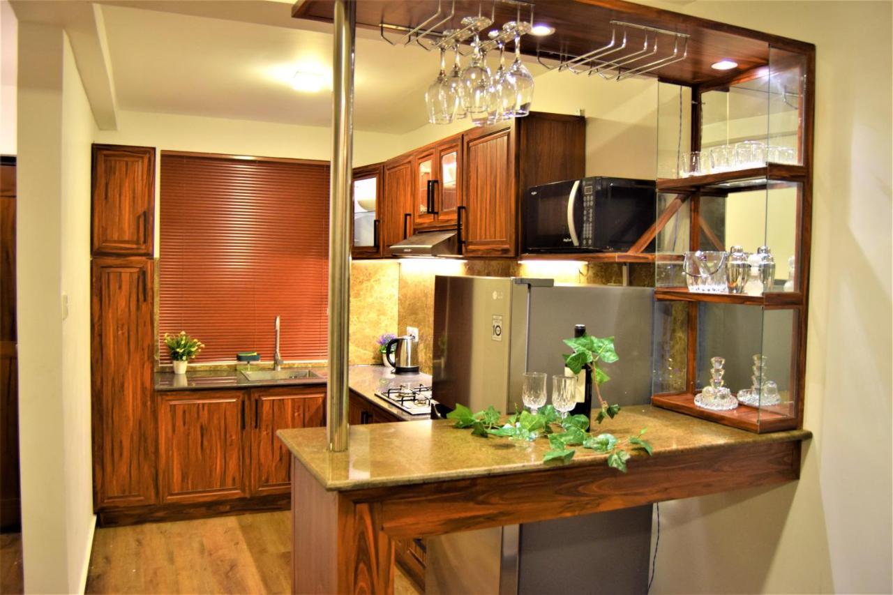 Lake Infinity Luxury Condos 누와라 엘리야 외부 사진